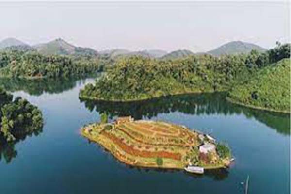 Phát triển khu du lịch Hồ Núi Cốc nương tựa vào đâu?